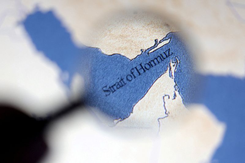 Accordo su Hormuz tra USA e Iran