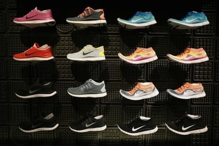 Nike ridurrà le vendite online in Cina in un mercato “frammentato”.