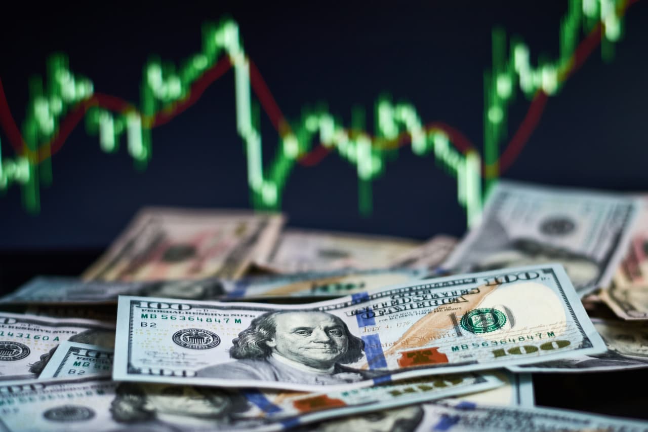 Dollaro forte ma assente nel contrasto all'inflazione