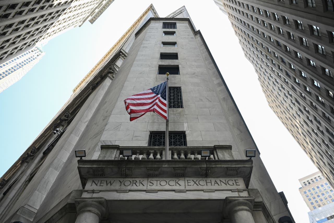 S&P 500 equal-weight surclassa Nasdaq-100 a luglio