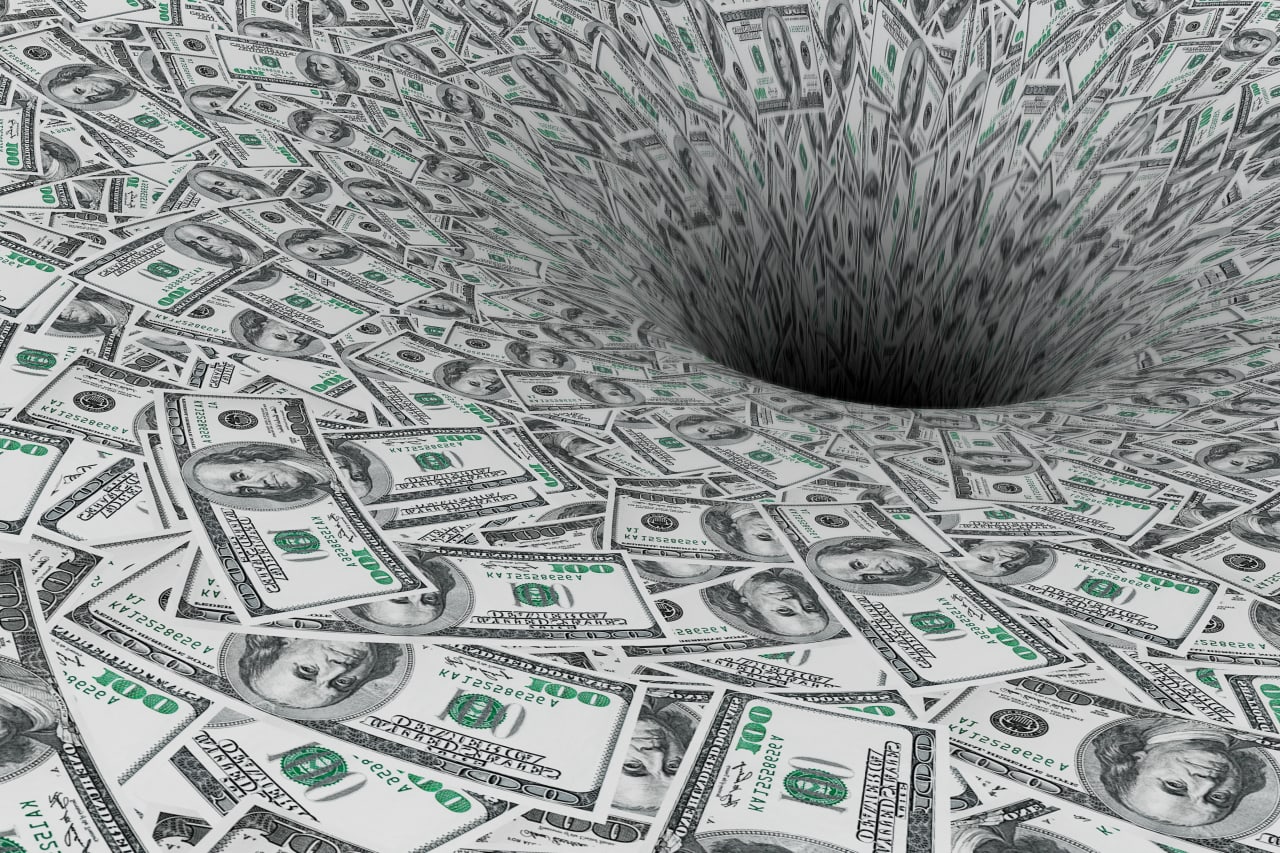 Afflusso record sui bond: un segnale preoccupante per i mercati