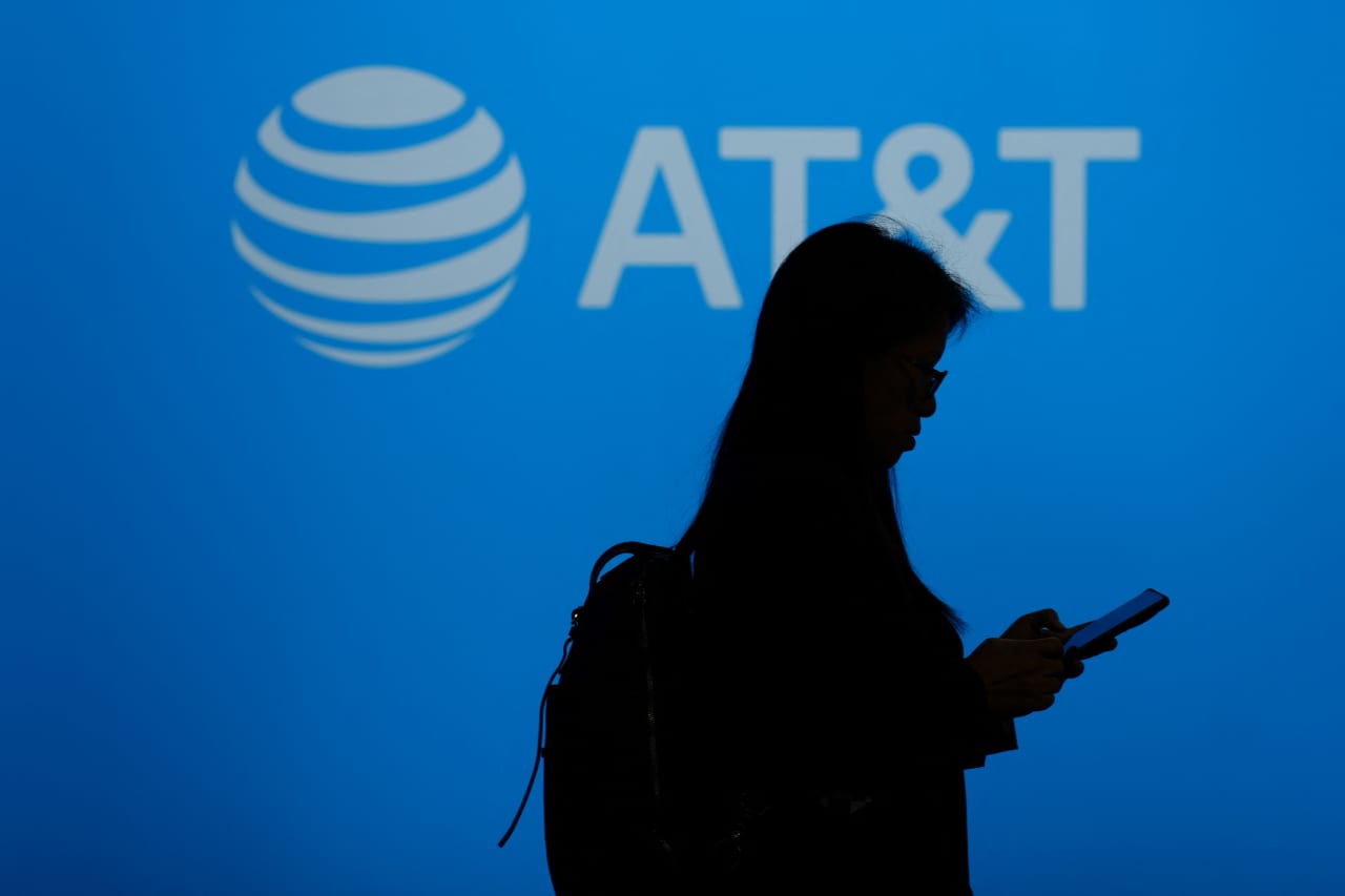 AT&T non dovrà preoccuparsi di SpaceX per “anni”, afferma l’analista