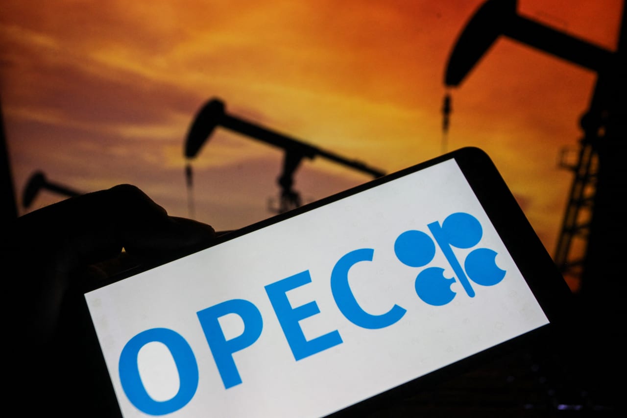 OPEC+: produzione in aumento, ma i prezzi non scendono